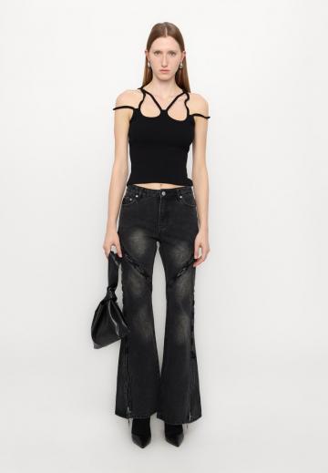 Топ на бретельках