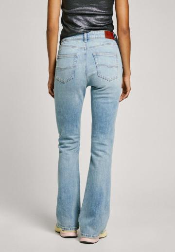 Клешеные джинсы