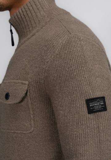 Вязаная кофта