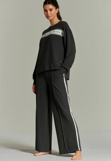 Спортивные штаны