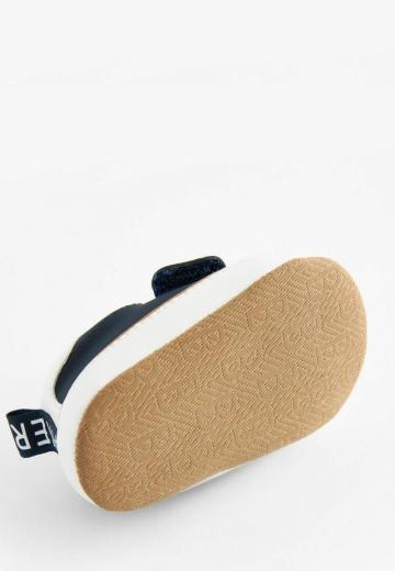 Детская обувь