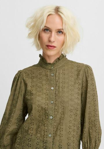 Кружевная блузка
