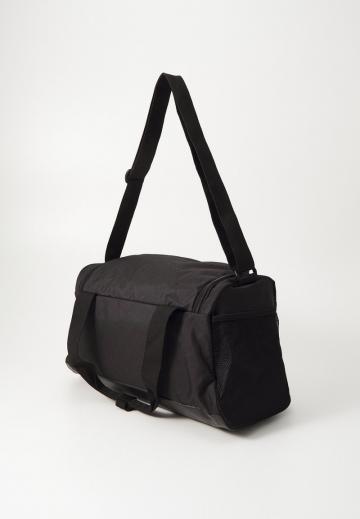 Спортивная сумка