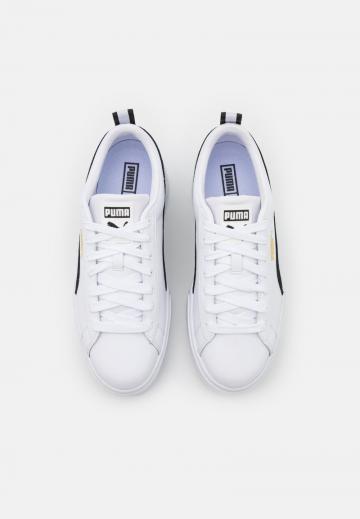 Тренировочные кроссовки