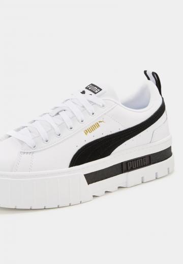 Тренировочные кроссовки