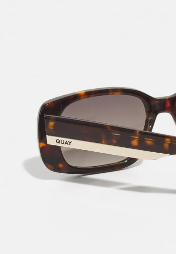 Солнечные очки