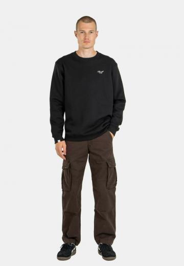 Брюки с накладными карманами