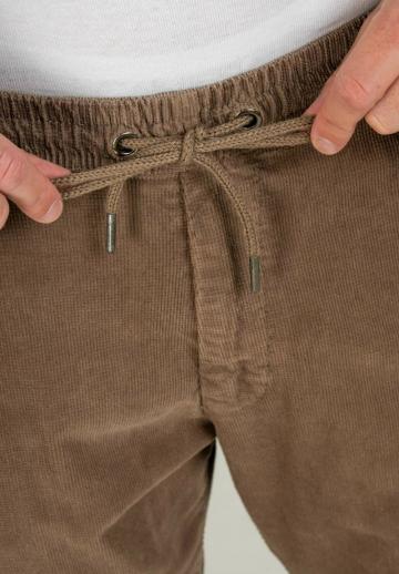 Вельветовые брюки