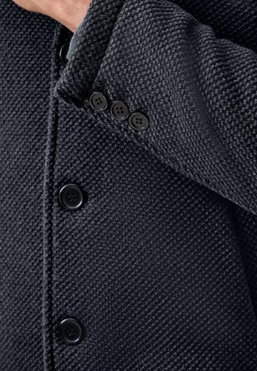 Короткое пальто