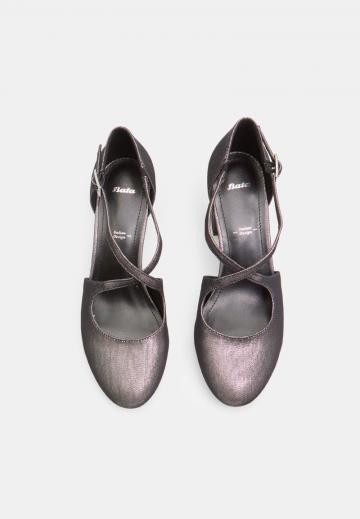 Туфли с ремешком