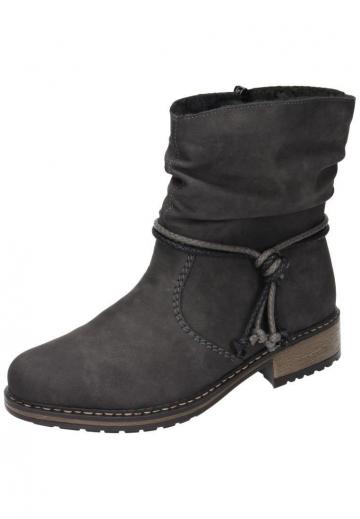 Зимние ботинки