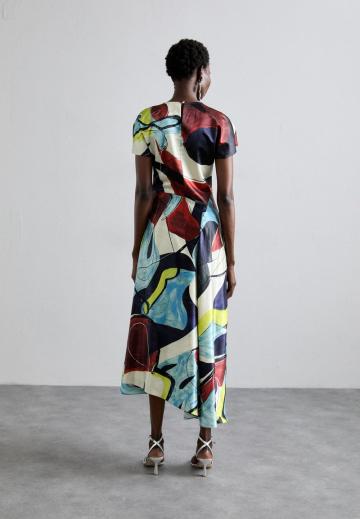 Летнее платье