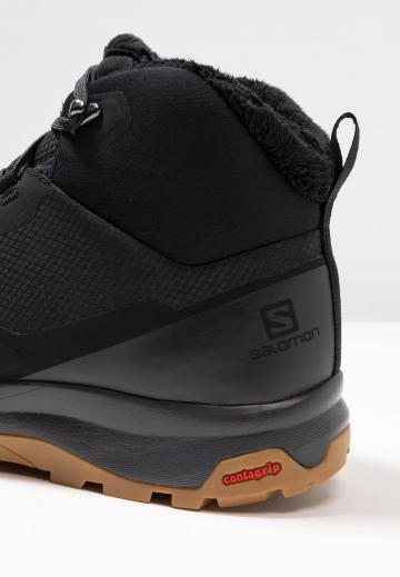 Походные ботинки