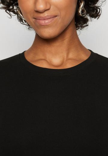 Платье футляр