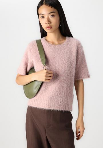 Пуловер с коротким рукавом