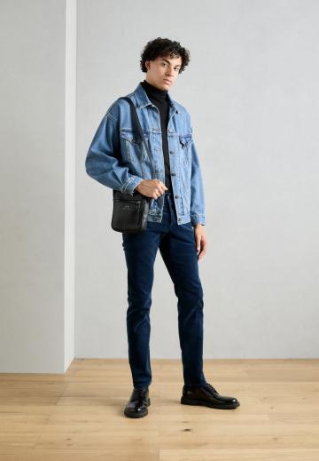 Вельветовые брюки