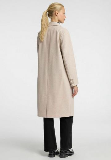 Шерстяное пальто
