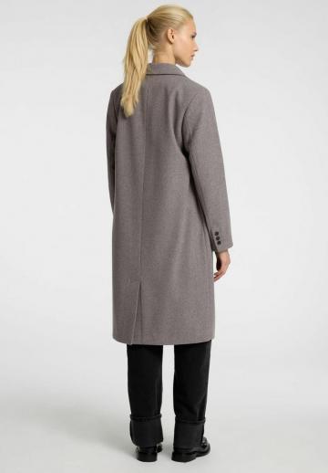Шерстяное пальто