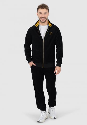 Спортивная куртка