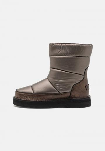 Полусапожки на платформе