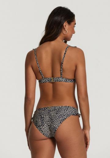 Треугольное бикини