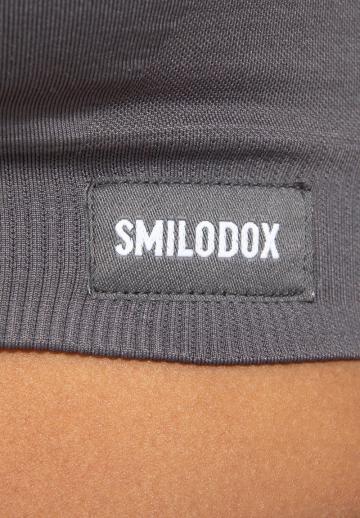 Спортивный бюстгальтер