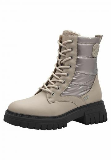 Ботинки на шнуровке