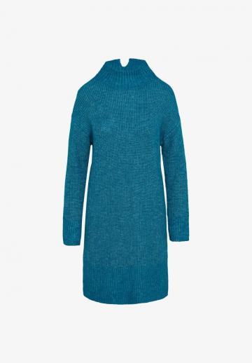 Вязаное платье