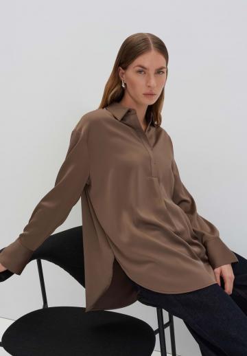 Атласная блузка
