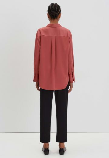 Атласная блузка