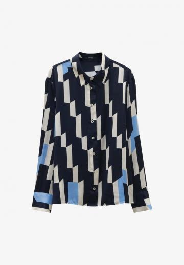 Атласная блузка