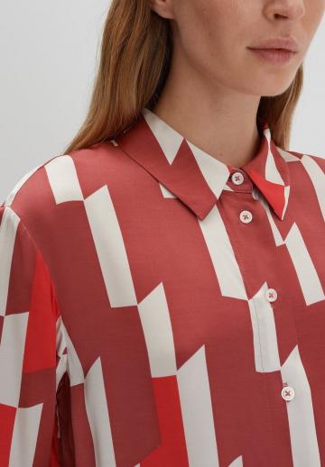 Атласная блузка