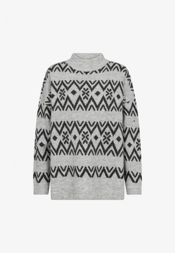 Длинный пуловер