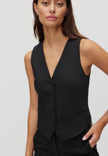 Короткая куртка