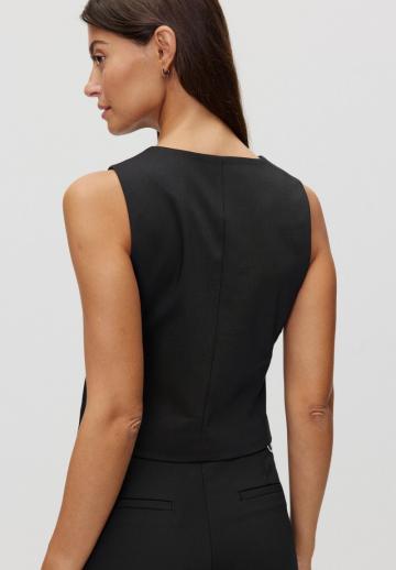 Короткая куртка