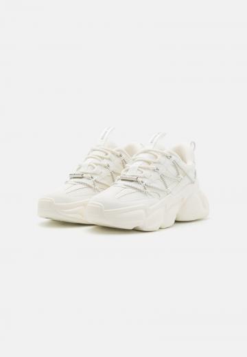 Гандбольные кроссовки