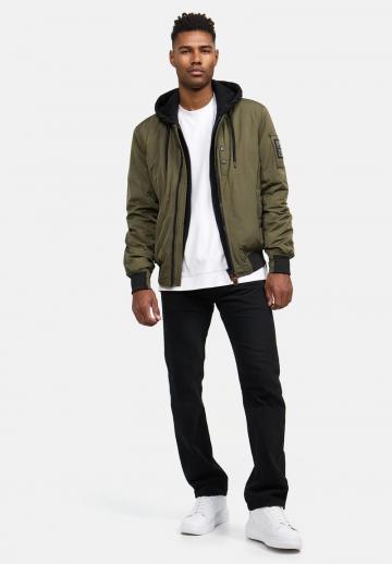 Куртка бомбер