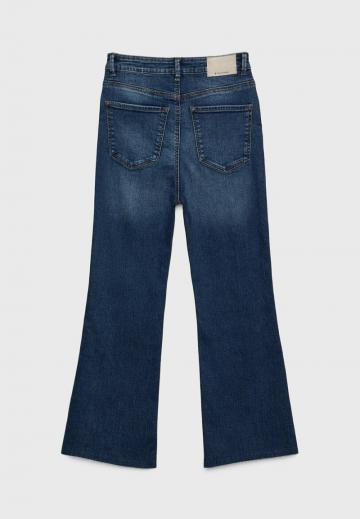 Короткие джинсы