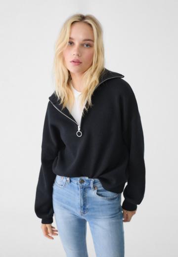 Короткие джинсы