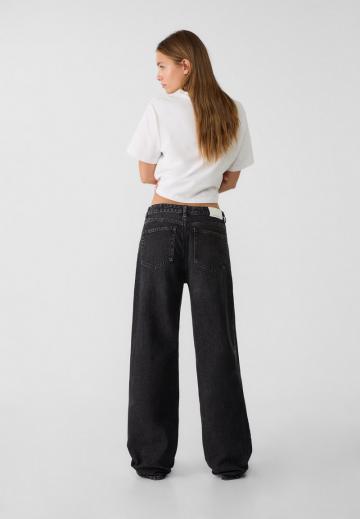 Свободные джинсы