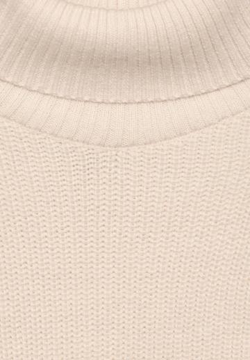 Короткая куртка