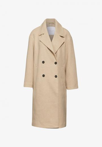 Шерстяное пальто