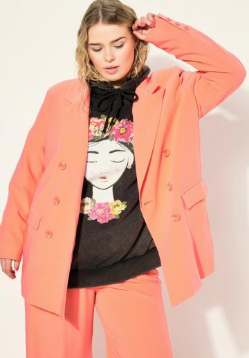 Короткое пальто