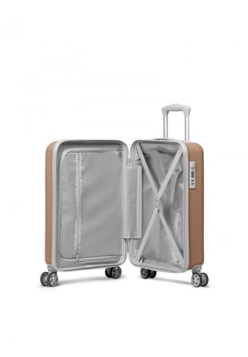 Чемодан на колесах