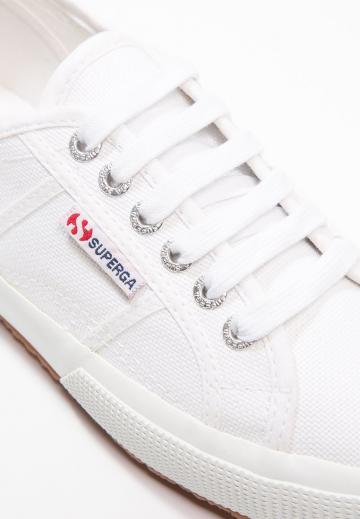 Спортивные балетки