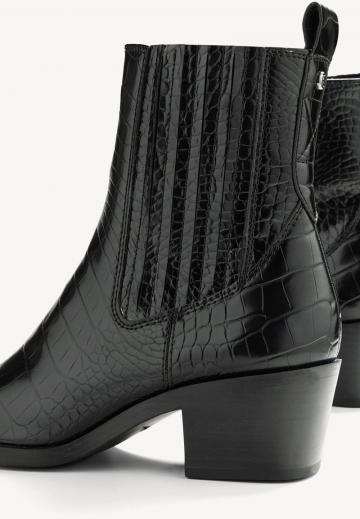 Ковбойские сапоги