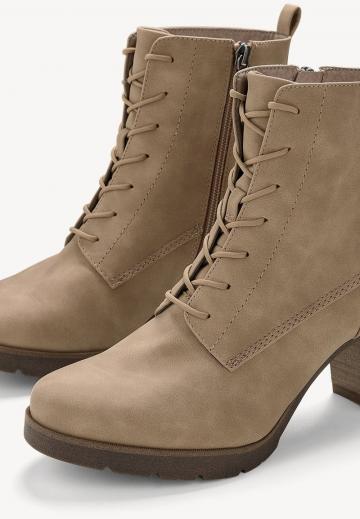 Широкие сапоги