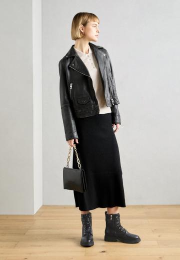 Ботинки на шнуровке