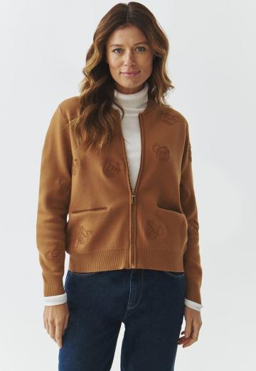 Вязаный жилет