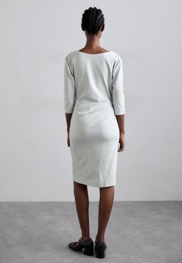 Платье футляр